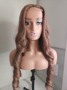 Bouncy Wig Replica